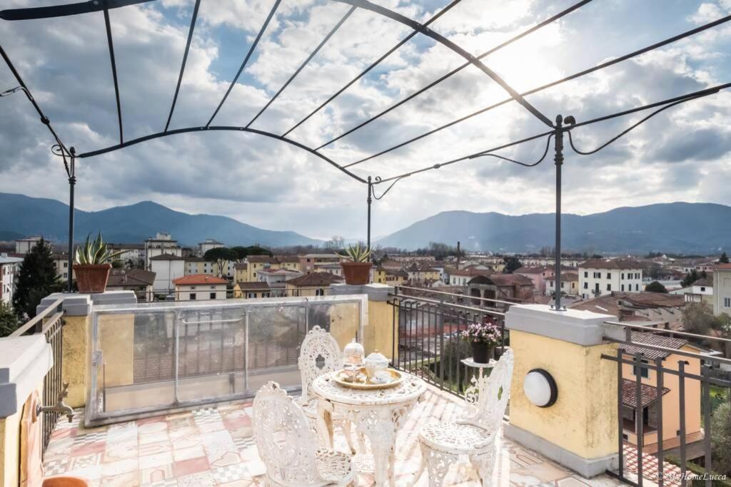 Casa Maria - Attico Di Lusso Vicino Alle Mura Lukka Zewnętrze zdjęcie
